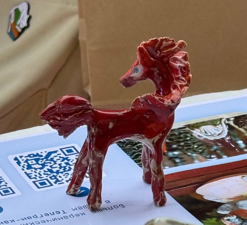 Мини-статуэтка лошадки