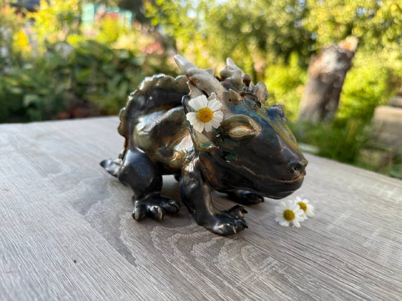 Скульптура «Obsidian Dragon»